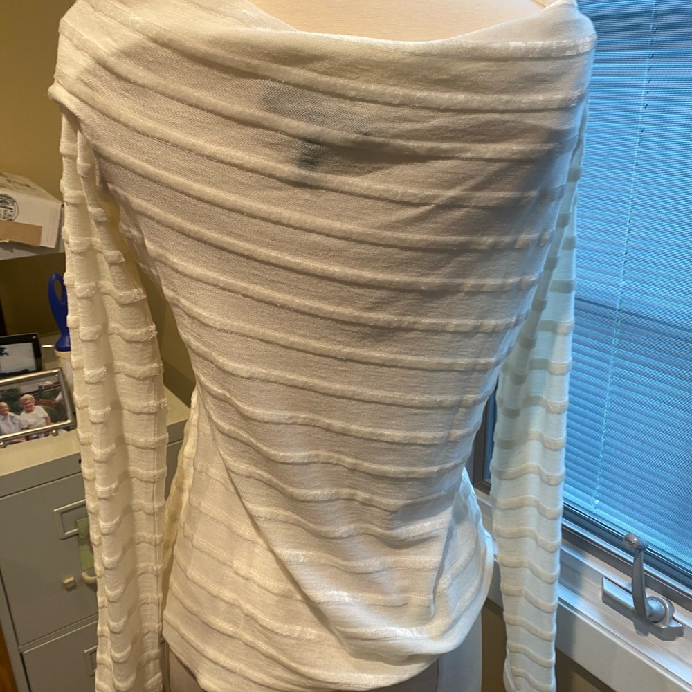 Bcbg drapey creamy top